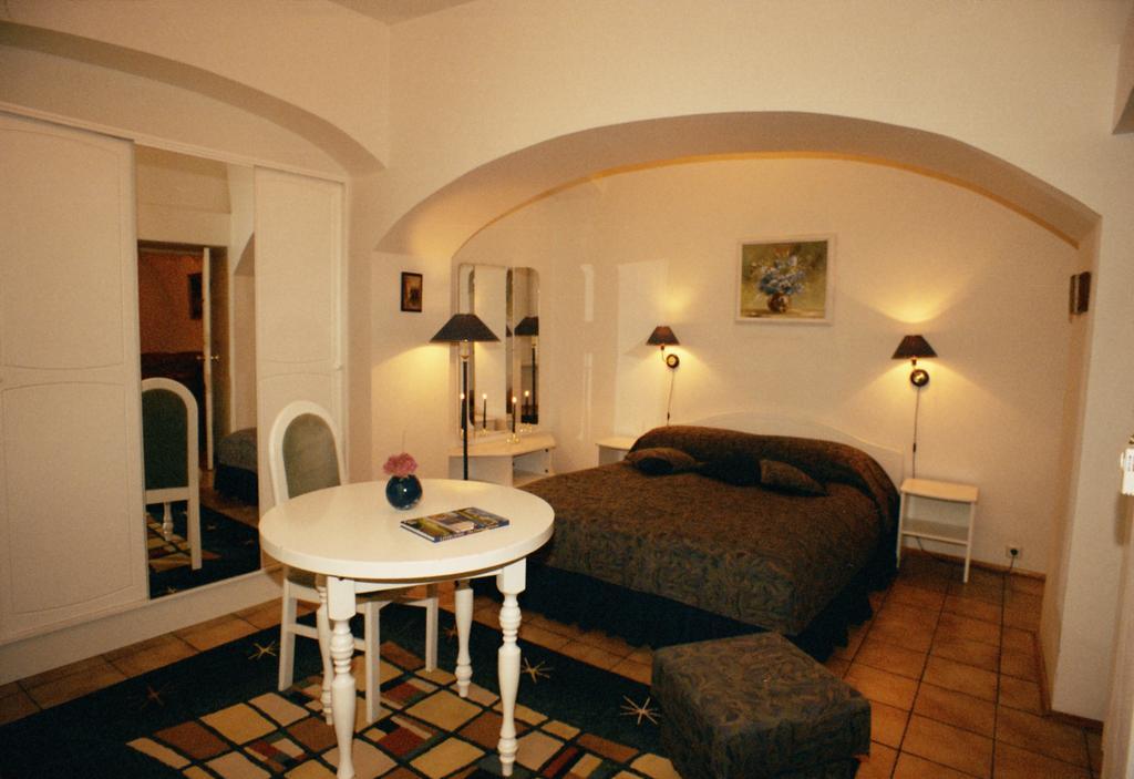 מלון וילנה Grybas House חדר תמונה